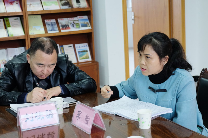 20190313-市教育局陳昆局長(zhǎng)一行實(shí)中調(diào)研23.JPG