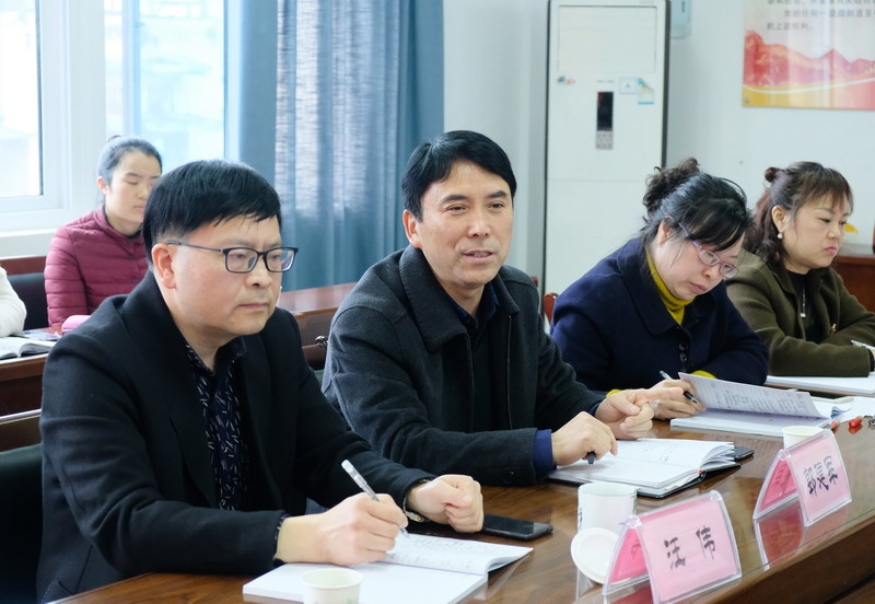 20190313-市教育局陳昆局長(zhǎng)一行實(shí)中調(diào)研41.JPG