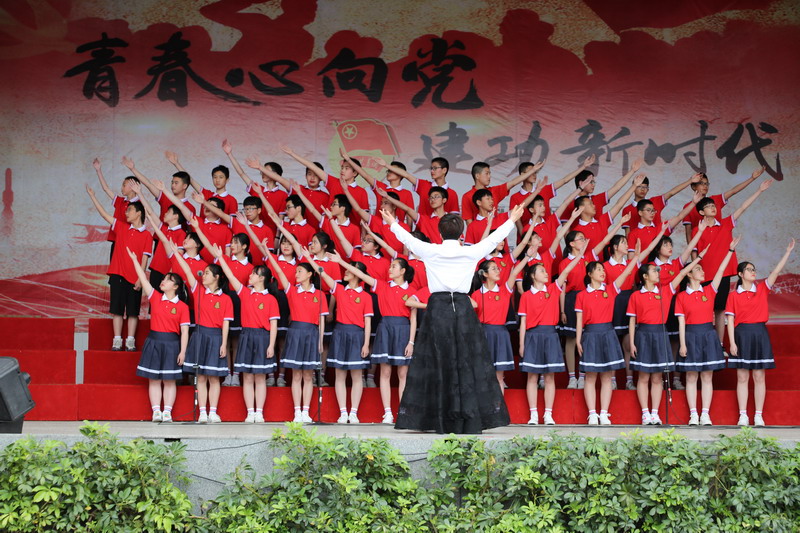20190507-01樂(lè)山實(shí)中第二十五屆藝術(shù)節(jié)暨五四文藝匯演64.jpg